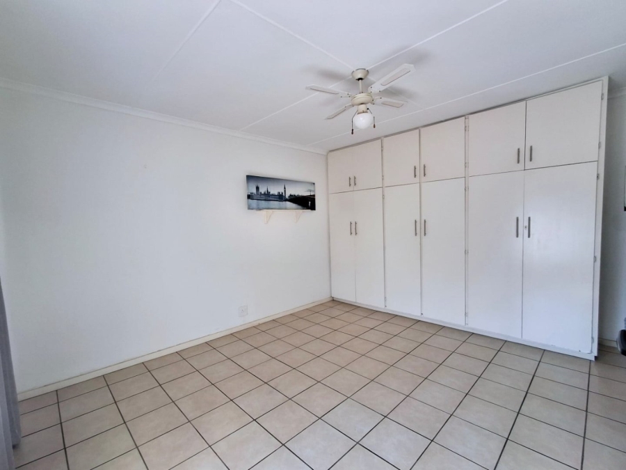 4 Bedroom Property for Sale in Haven Hills Eastern Cape